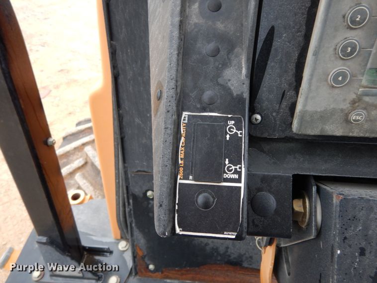 image for item DJ8077 2008 Aztec RT1160  rock saw