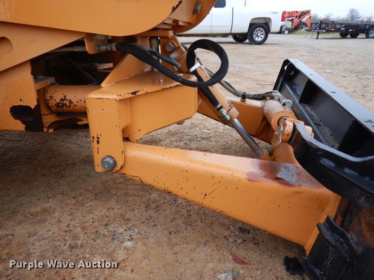 image for item DJ8077 2008 Aztec RT1160  rock saw