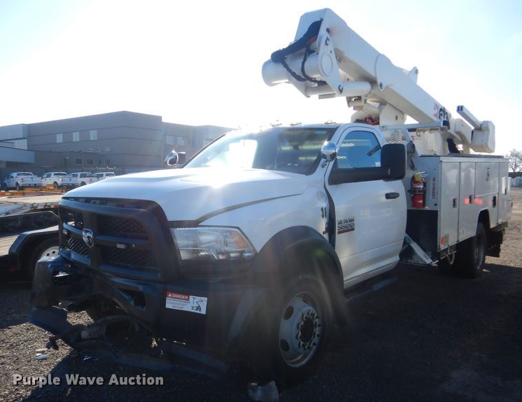 image for item DJ8528 2015 Dodge Ram 5500  bucket truck