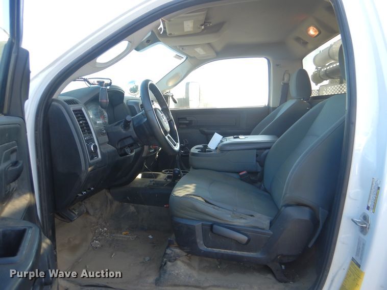 image for item DJ8528 2015 Dodge Ram 5500  bucket truck