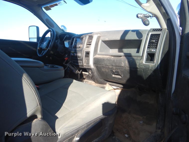 image for item DJ8528 2015 Dodge Ram 5500  bucket truck