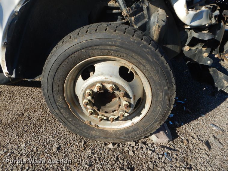 image for item DJ8528 2015 Dodge Ram 5500  bucket truck