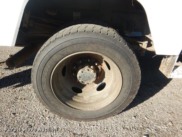 image for item DJ8528 2015 Dodge Ram 5500  bucket truck