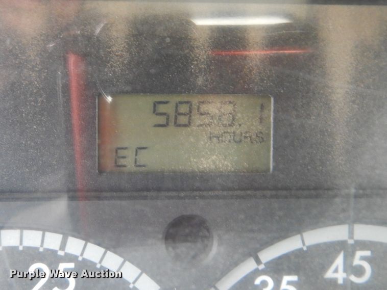 image for item DJ8539 2007 Sterling L-Line  water truck