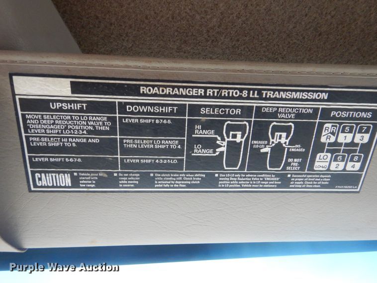 image for item DJ8539 2007 Sterling L-Line  water truck