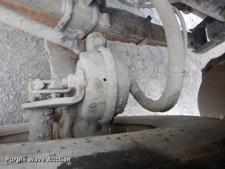 image for item DJ8539 2007 Sterling L-Line  water truck