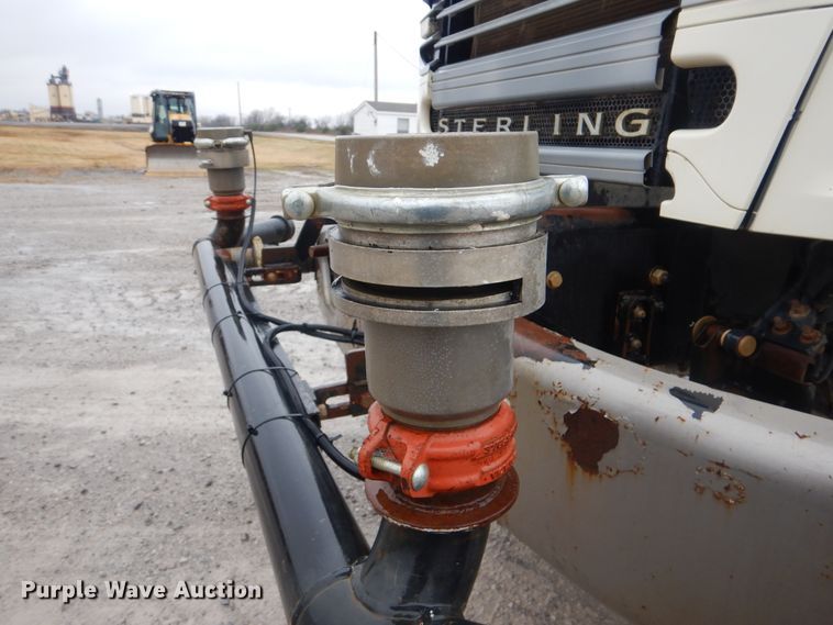 image for item DJ8539 2007 Sterling L-Line  water truck