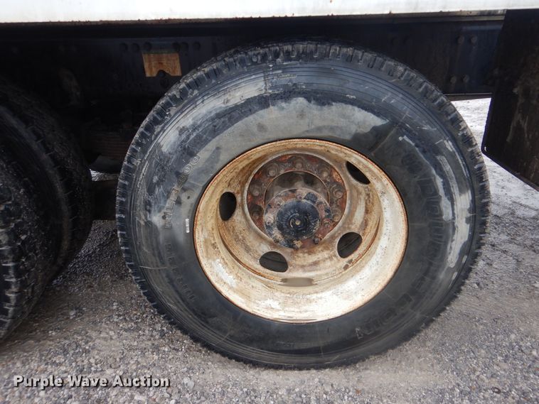 image for item DJ8539 2007 Sterling L-Line  water truck