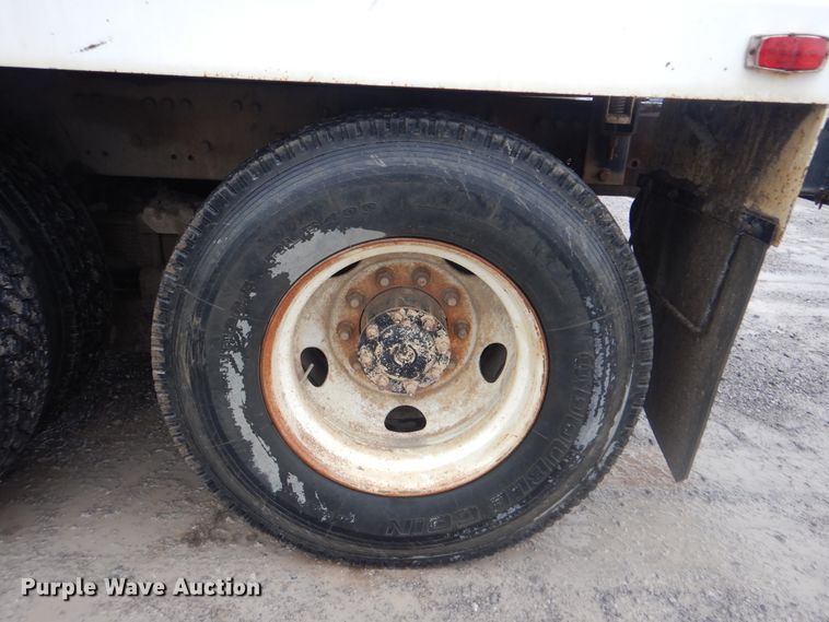 image for item DJ8539 2007 Sterling L-Line  water truck