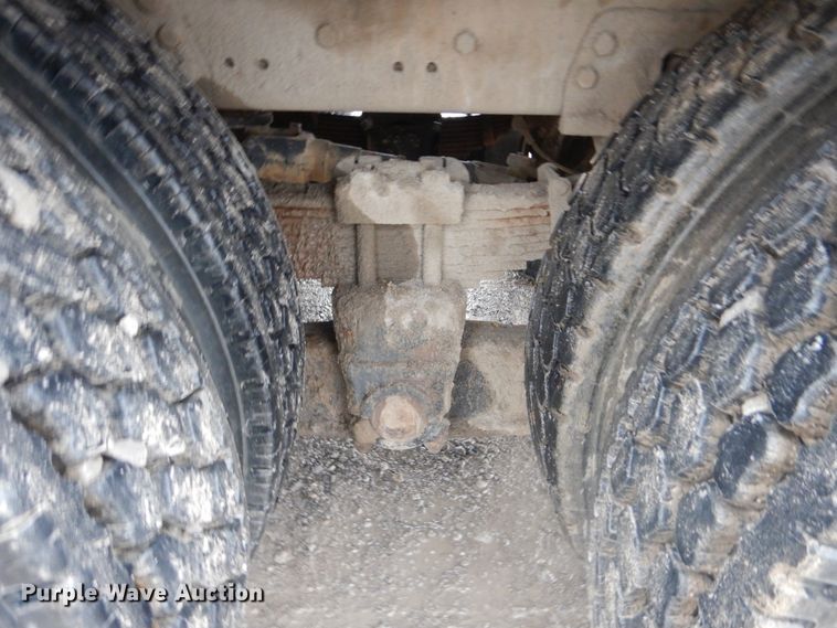 image for item DJ8539 2007 Sterling L-Line  water truck