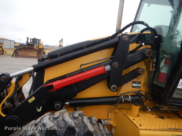 image for item DJ8540 2005 Caterpillar 420D IT  backhoe