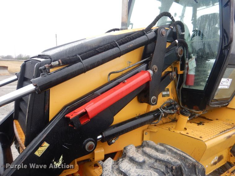 image for item DJ8540 2005 Caterpillar 420D IT  backhoe