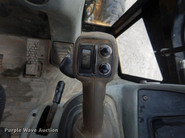 image for item DJ8540 2005 Caterpillar 420D IT  backhoe