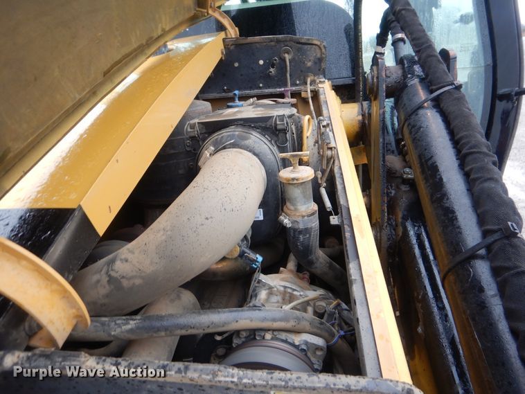 image for item DJ8540 2005 Caterpillar 420D IT  backhoe