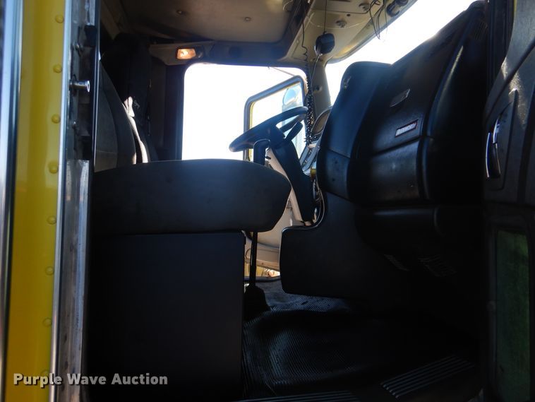 image for item DJ8543 2009 Kenworth T800  dump truck