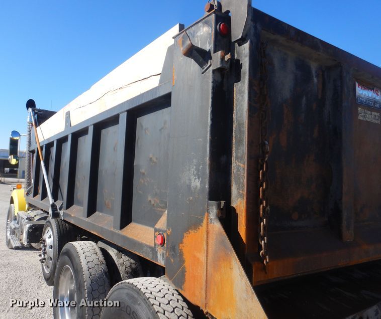 image for item DJ8543 2009 Kenworth T800  dump truck