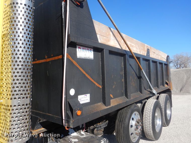 image for item DJ8543 2009 Kenworth T800  dump truck