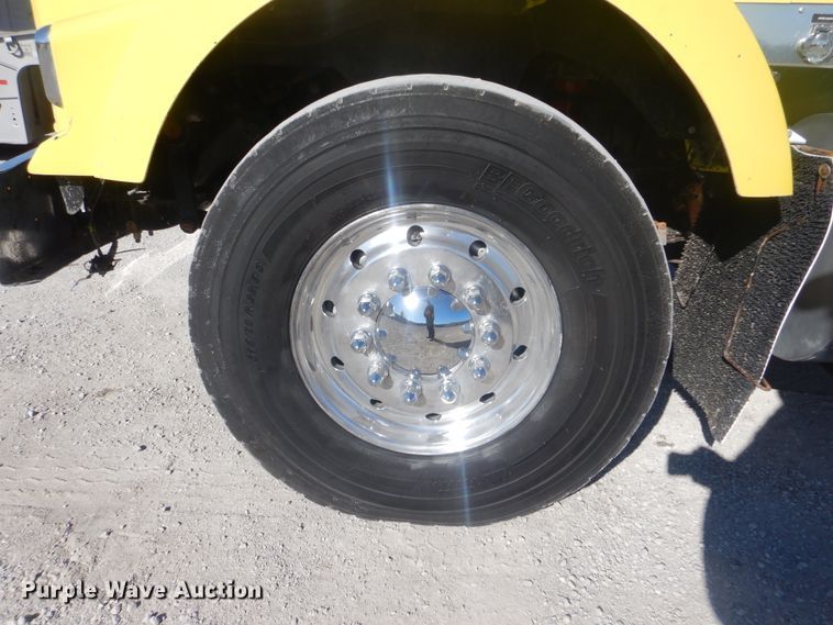 image for item DJ8543 2009 Kenworth T800  dump truck