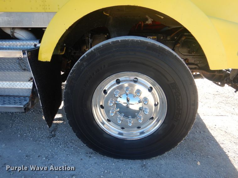 image for item DJ8543 2009 Kenworth T800  dump truck