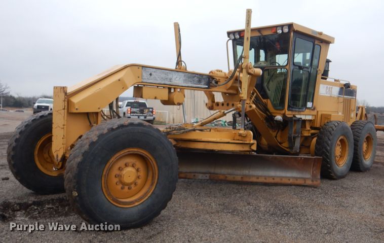 image for item DJ8544 1999 Caterpillar 12H  motor grader