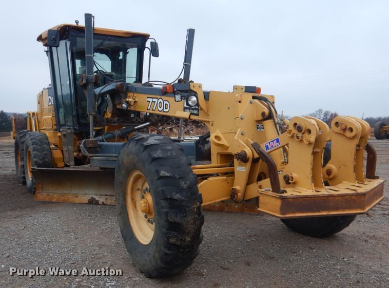 image for item DJ8545 2009 John Deere 770D  motor grader
