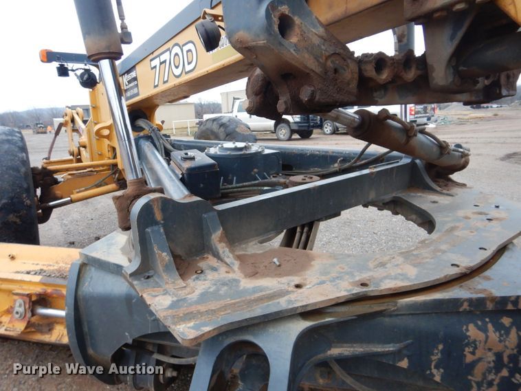 image for item DJ8545 2009 John Deere 770D  motor grader