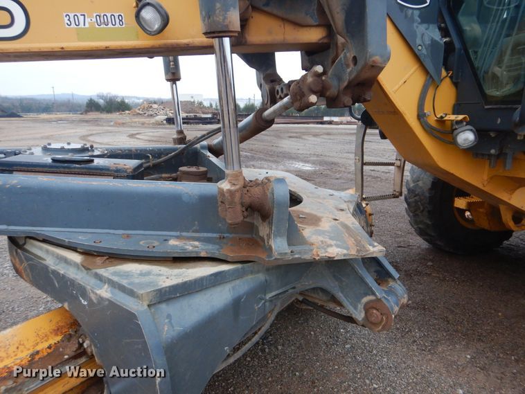 image for item DJ8545 2009 John Deere 770D  motor grader