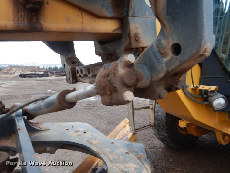 image for item DJ8545 2009 John Deere 770D  motor grader