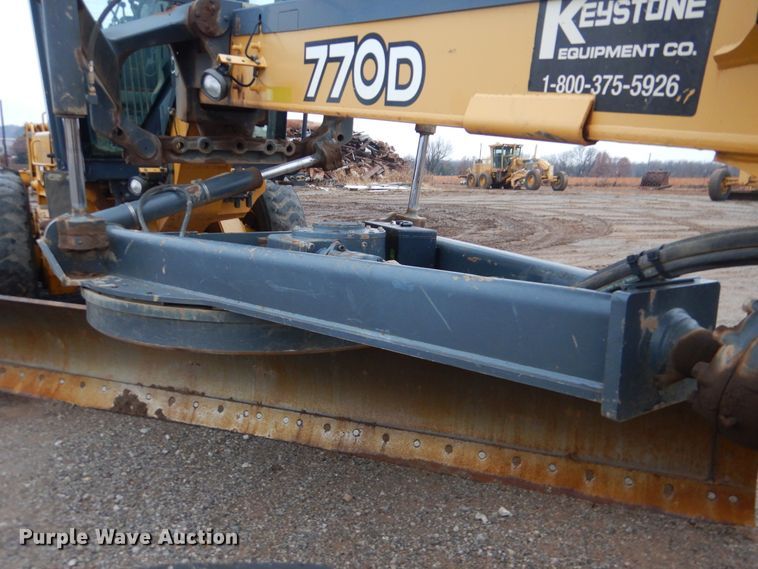 image for item DJ8545 2009 John Deere 770D  motor grader