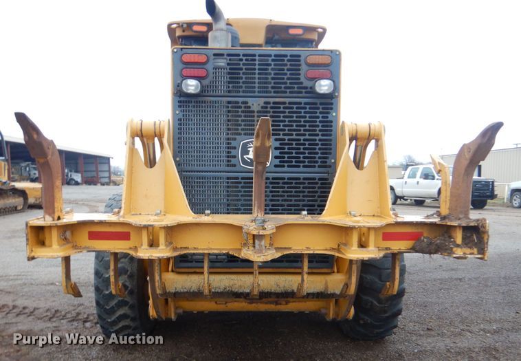 image for item DJ8545 2009 John Deere 770D  motor grader