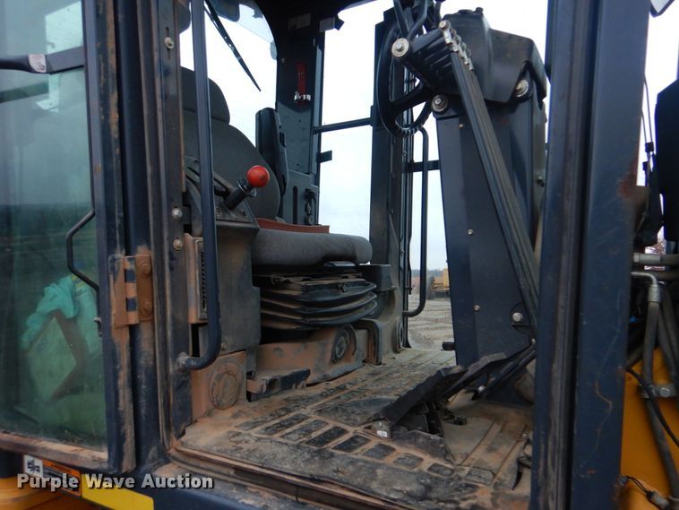 image for item DJ8545 2009 John Deere 770D  motor grader