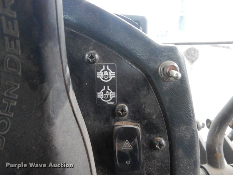 image for item DJ8545 2009 John Deere 770D  motor grader