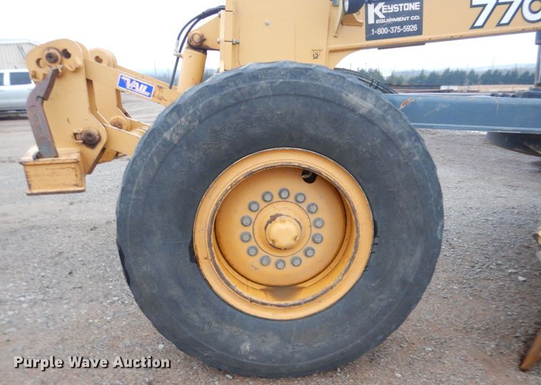 image for item DJ8545 2009 John Deere 770D  motor grader