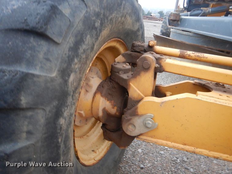 image for item DJ8545 2009 John Deere 770D  motor grader