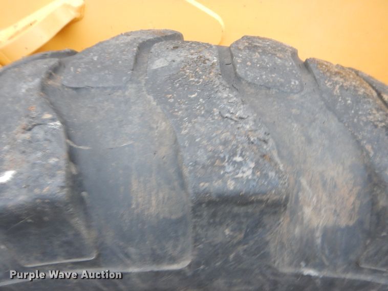 image for item DJ8545 2009 John Deere 770D  motor grader