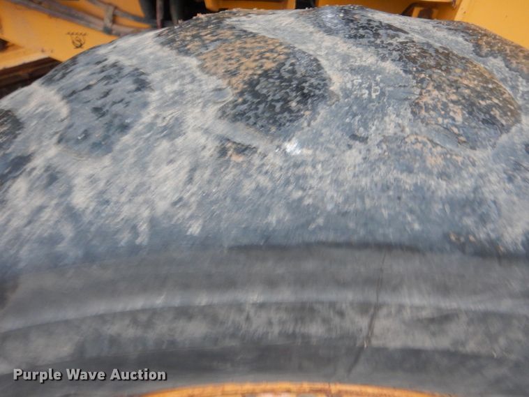 image for item DJ8545 2009 John Deere 770D  motor grader