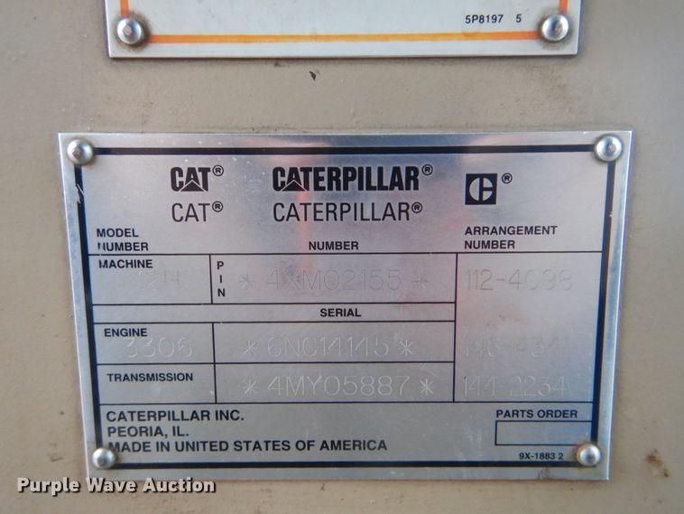 image for item DJ8546 1999 Caterpillar 12H  motor grader