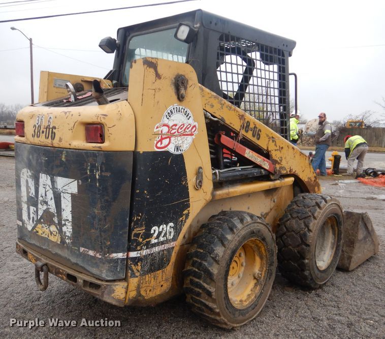 image for item DJ8560 2000 Caterpillar 226  skid steer loader