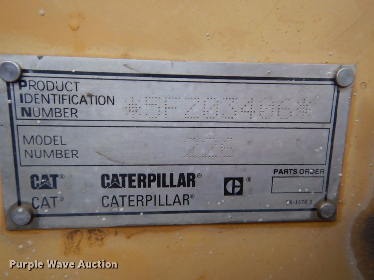 image for item DJ8560 2000 Caterpillar 226  skid steer loader