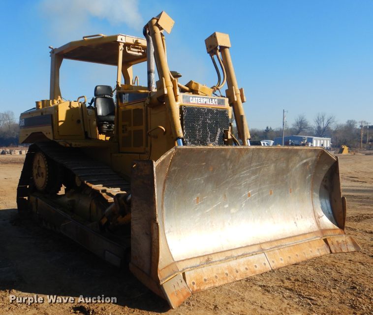 image for item DJ8562 2009 Caterpillar D6R Series III  crawler dozer