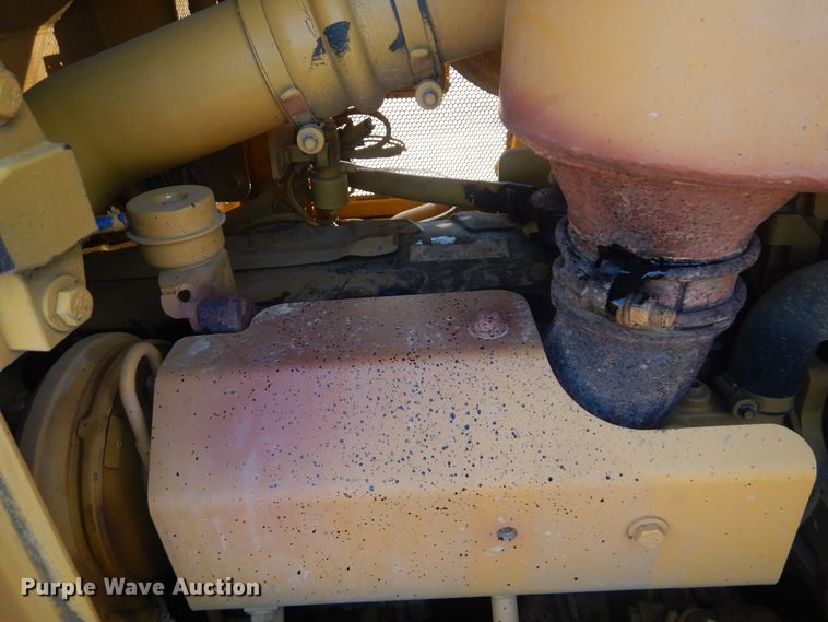 image for item DJ8562 2009 Caterpillar D6R Series III  crawler dozer