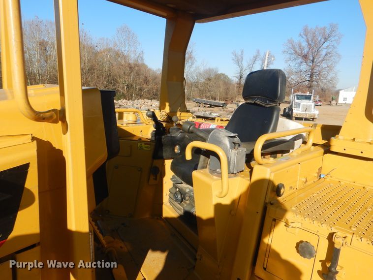 image for item DJ8562 2009 Caterpillar D6R Series III  crawler dozer