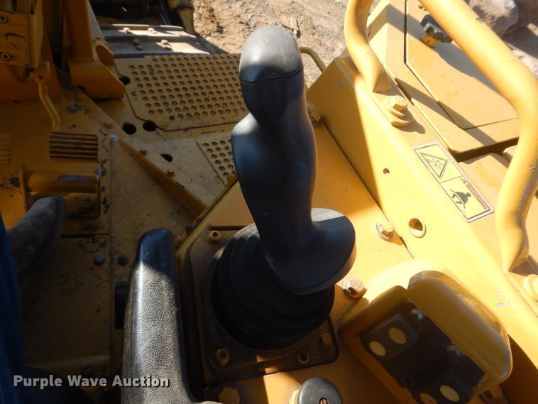 image for item DJ8562 2009 Caterpillar D6R Series III  crawler dozer