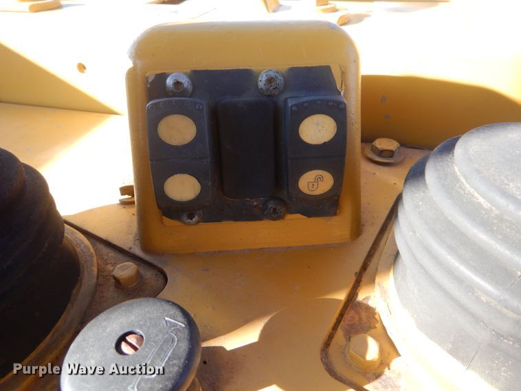 image for item DJ8562 2009 Caterpillar D6R Series III  crawler dozer