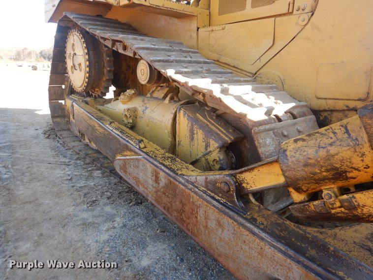 image for item DJ8562 2009 Caterpillar D6R Series III  crawler dozer