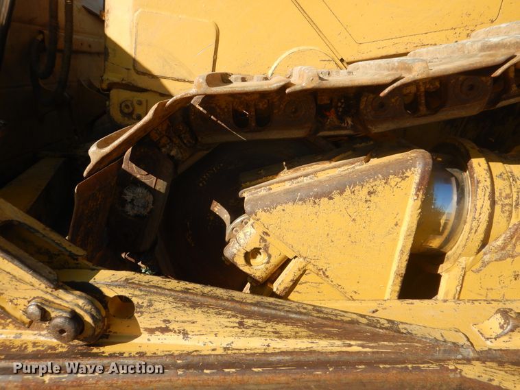 image for item DJ8562 2009 Caterpillar D6R Series III  crawler dozer