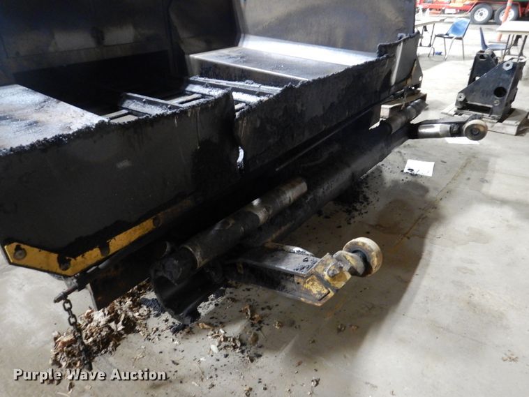 image for item EF9680 2008 Caterpillar AP-1055D  paver