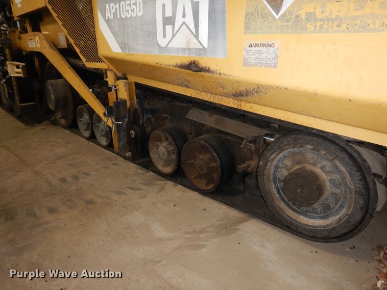 image for item EF9680 2008 Caterpillar AP-1055D  paver