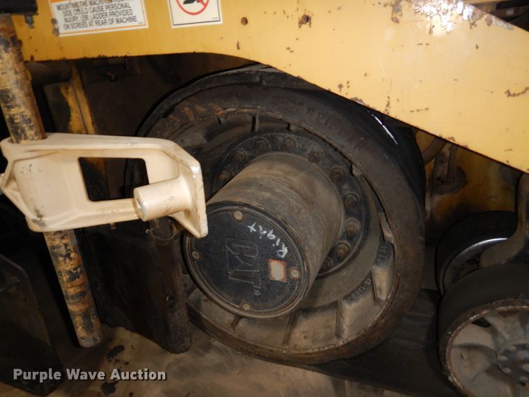 image for item EF9680 2008 Caterpillar AP-1055D  paver