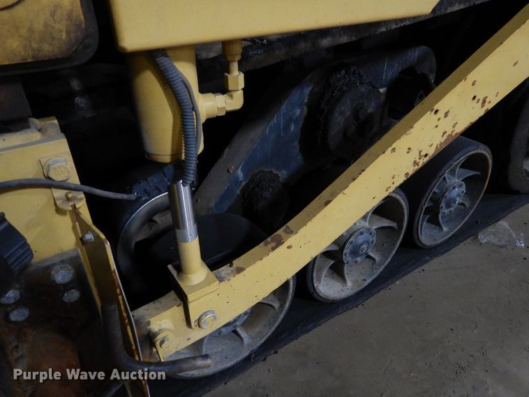 image for item EF9680 2008 Caterpillar AP-1055D  paver